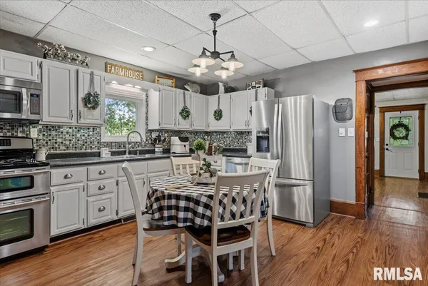 $115,000 | 332 East Tremont Street, Waverly, IL 62692