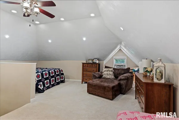 $115,000 | 332 East Tremont Street, Waverly, IL 62692
