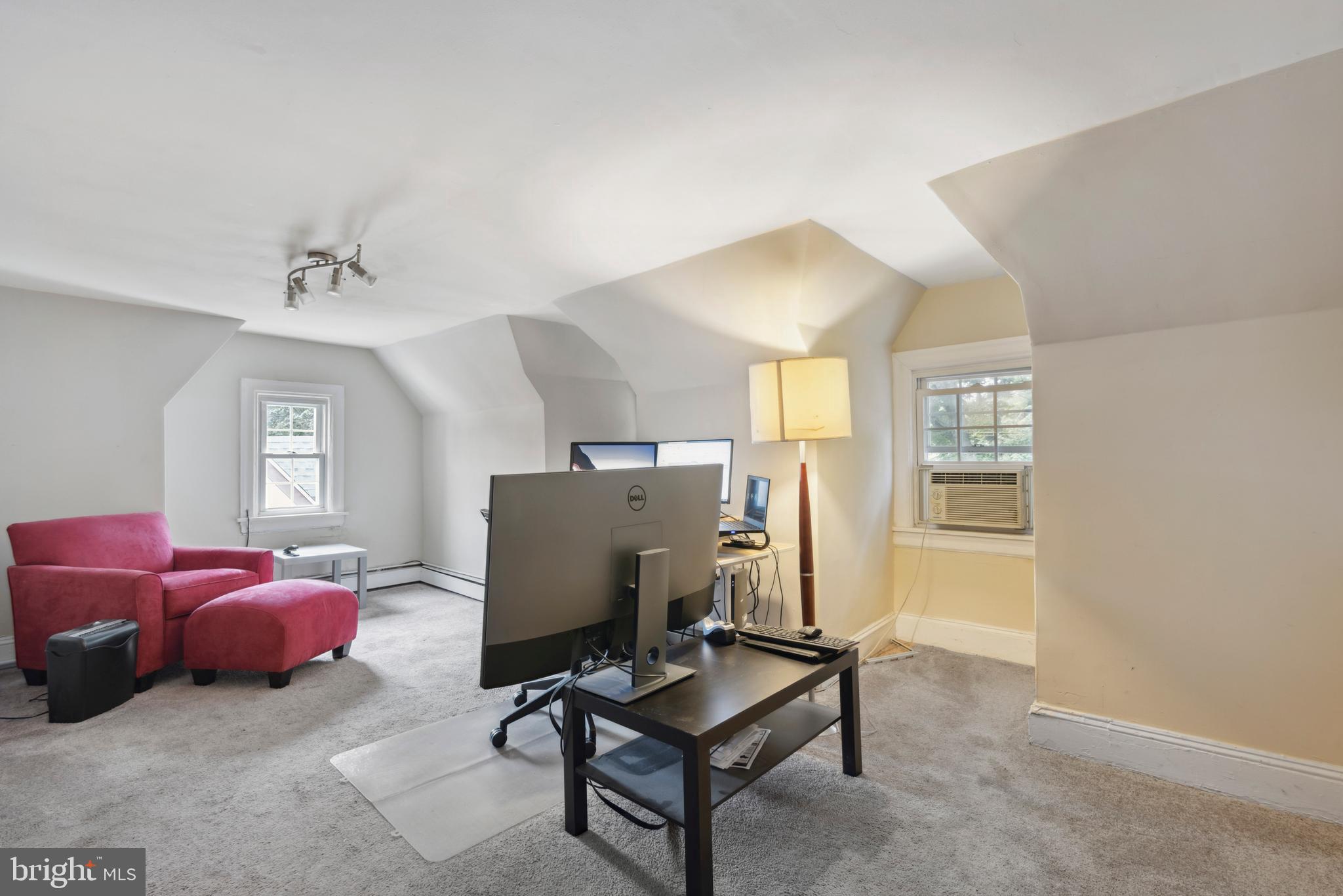 523 Burnham Road Philadelphia, PA 19119 - Photo 20 of 25 Gallery Image 20