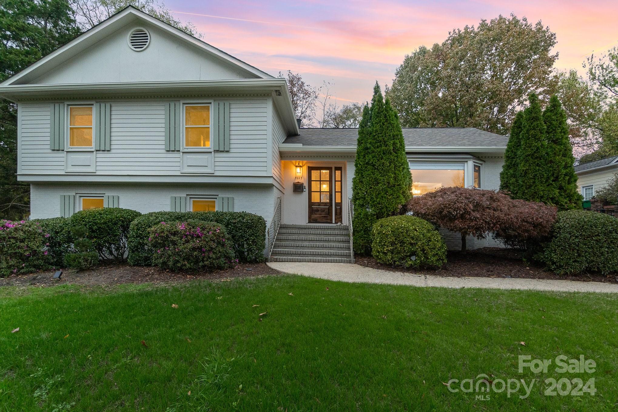 3925 Riverbend Road Charlotte, NC 28210 - Photo 1 of 22 Gallery Image 1