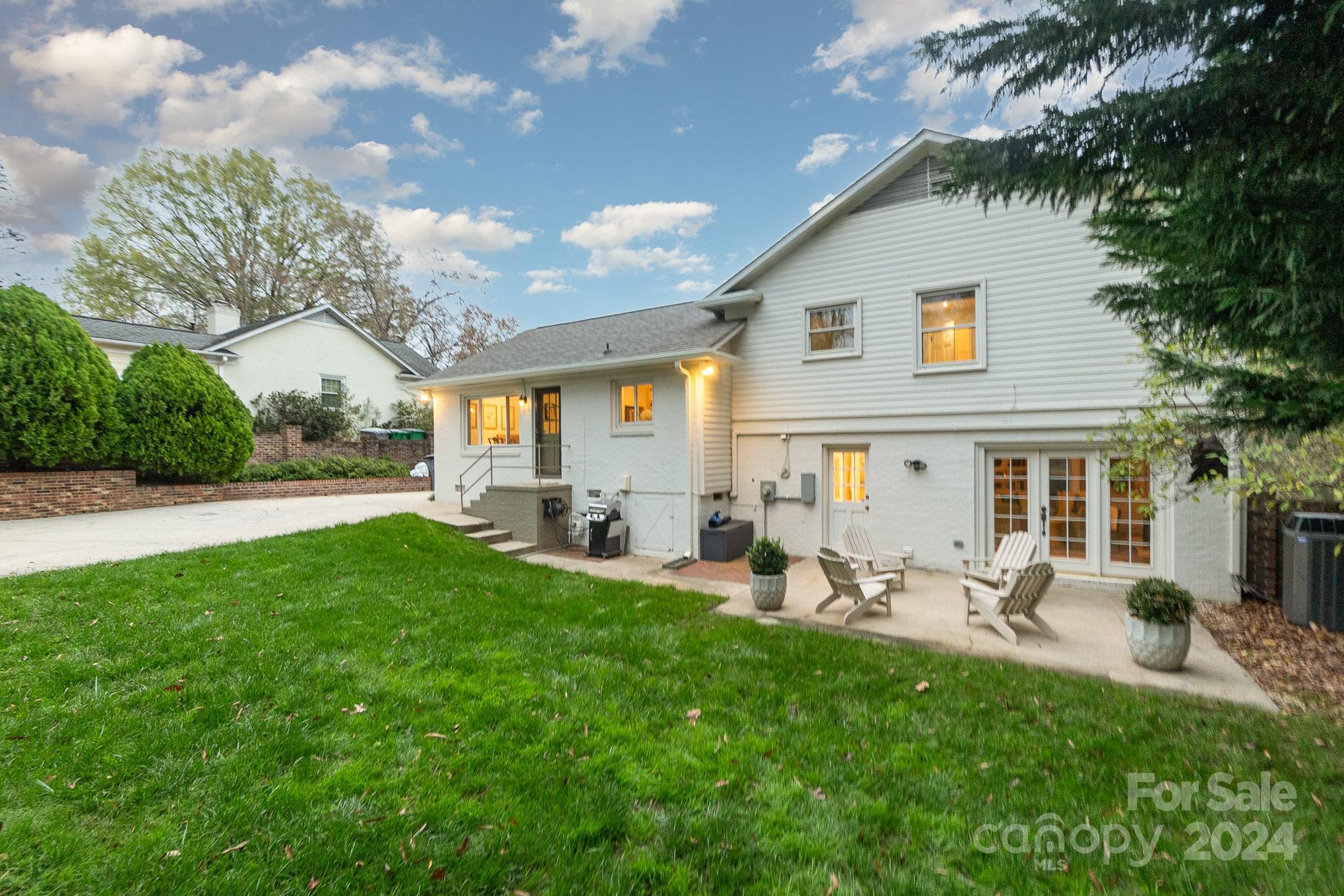 3925 Riverbend Road Charlotte, NC 28210 - Photo 22 of 22 Gallery Image 22