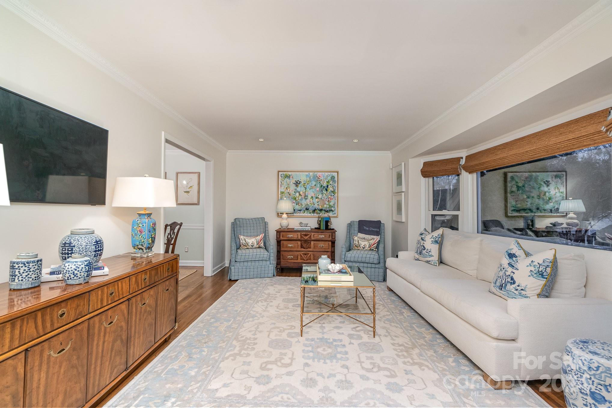 3925 Riverbend Road Charlotte, NC 28210 - Photo 3 of 22 Gallery Image 3
