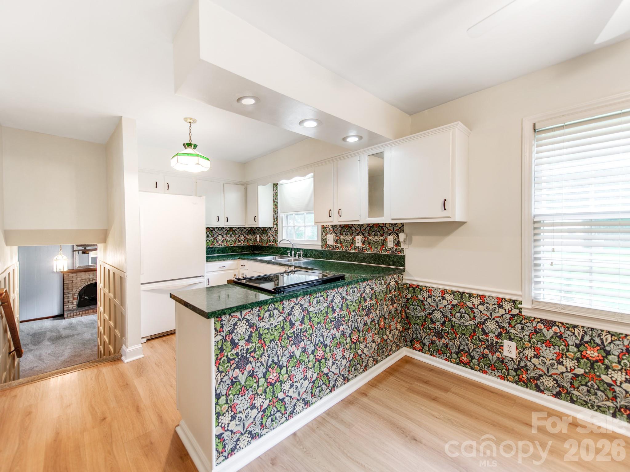 7200 Fox Hunt Road Charlotte, NC 28212 - Photo 15 of 38
