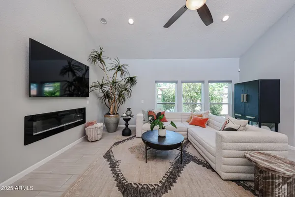 $9,000 | 8733 East Appaloosa Trail, Scottsdale, AZ 85258