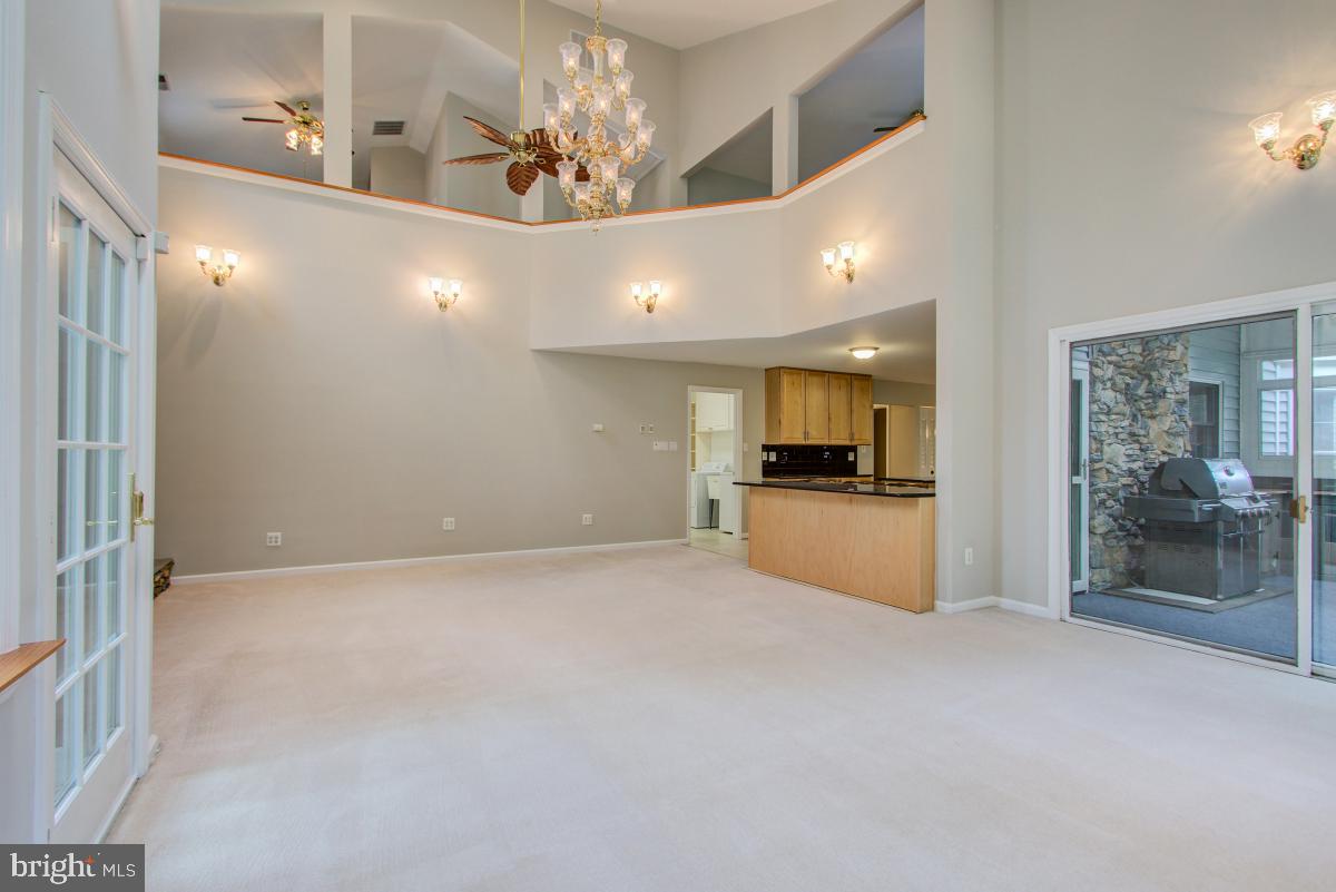 109 Summit Hall Road Gaithersburg, MD 20877 - Photo 11 of 57 Two story family room with skylight
