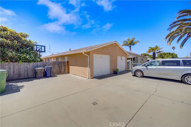 $825,000 | 2120 Ocean Street, Oceano, CA 93445