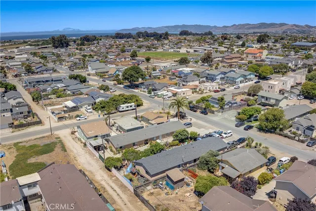 $825,000 | 2120 Ocean Street, Oceano, CA 93445