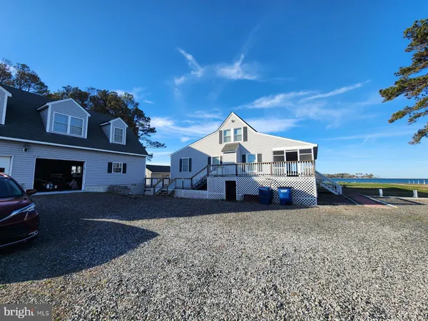 $1,399,900 | 1887 Point Breeze Road, Hudgins, VA 23076