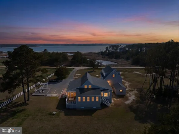 $1,399,900 | 1887 Point Breeze Road, Hudgins, VA 23076