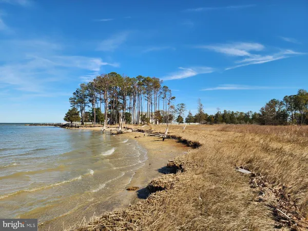 $1,399,900 | 1887 Point Breeze Road, Hudgins, VA 23076