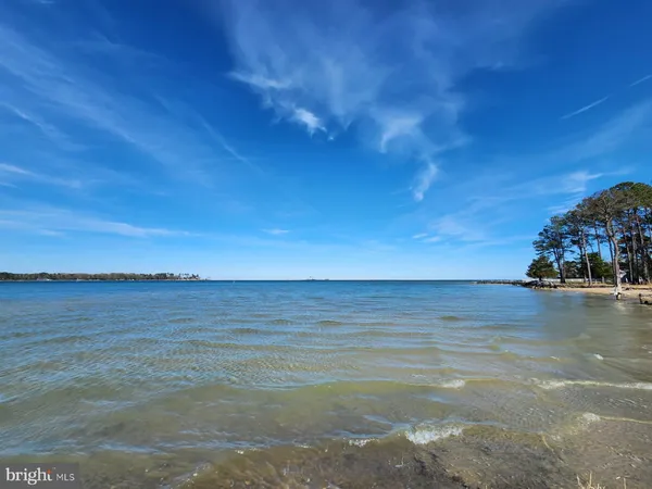 $1,399,900 | 1887 Point Breeze Road, Hudgins, VA 23076