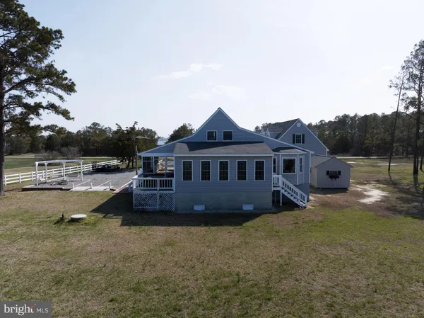 $1,399,900 | 1887 Point Breeze Road, Hudgins, VA 23076