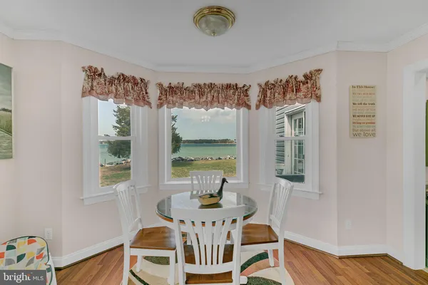 $1,399,900 | 1887 Point Breeze Road, Hudgins, VA 23076