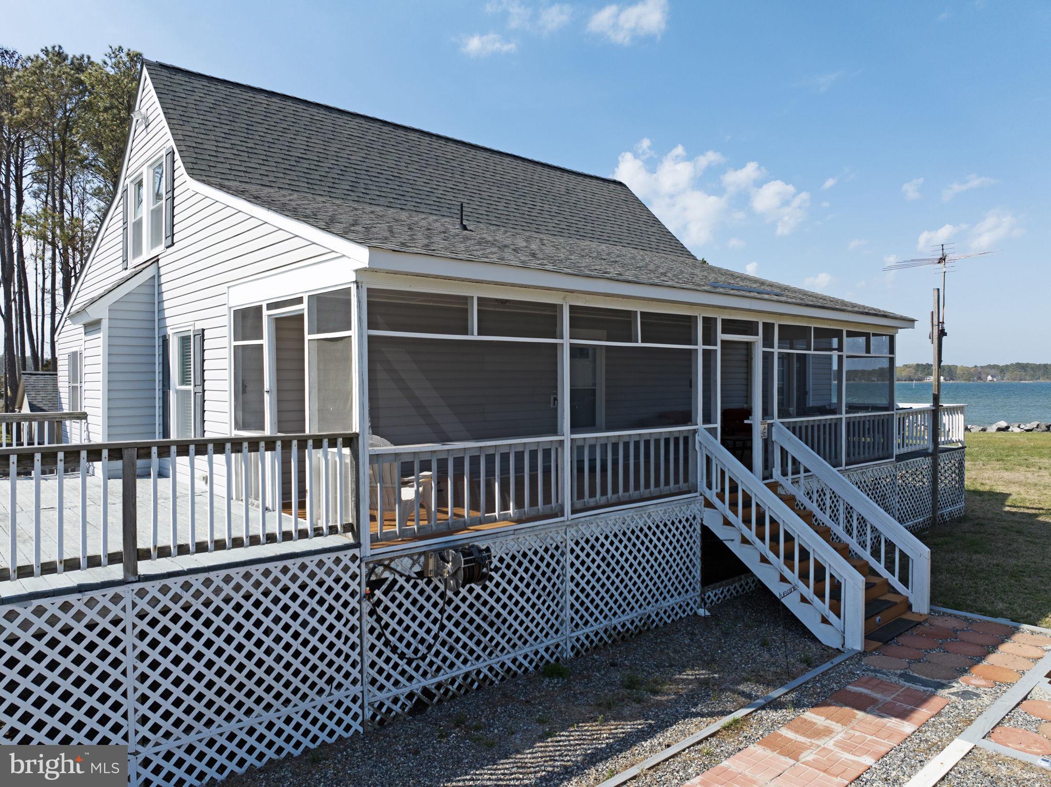 1887 Point Breeze Road Hudgins, VA 23076 - Photo 6 of 77