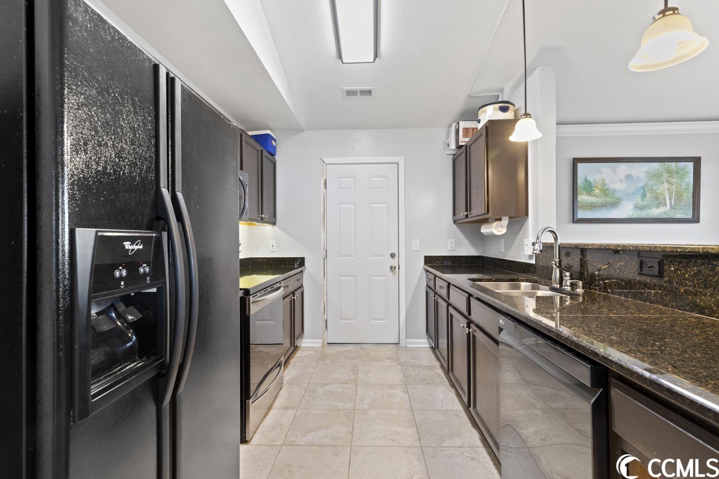 9852 Conifer Lane Murrells Inlet, SC 29576 - Photo 12 of 35 Gallery Image 12