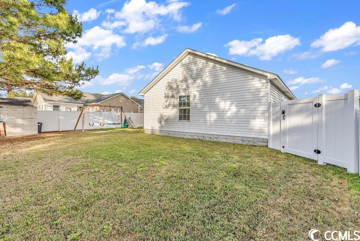 9852 Conifer Lane Murrells Inlet, SC 29576 - Photo 34 of 35 Gallery Image 34
