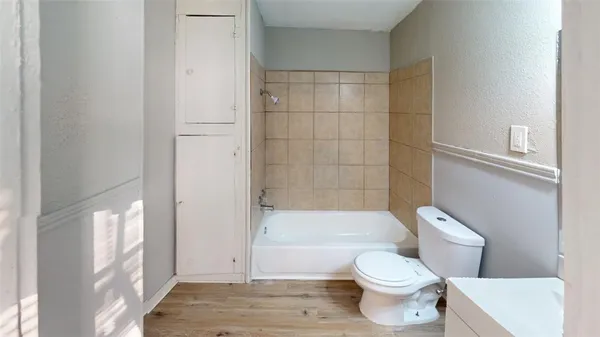 $525,000 | 1517-1521 Barnard Street, Waco, TX 76701