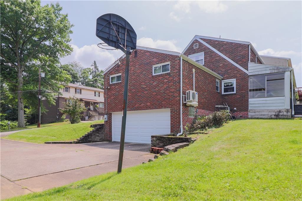 21 Wallace Road Pittsburgh, PA 15209 - Photo 36 of 39 Gallery Image 36