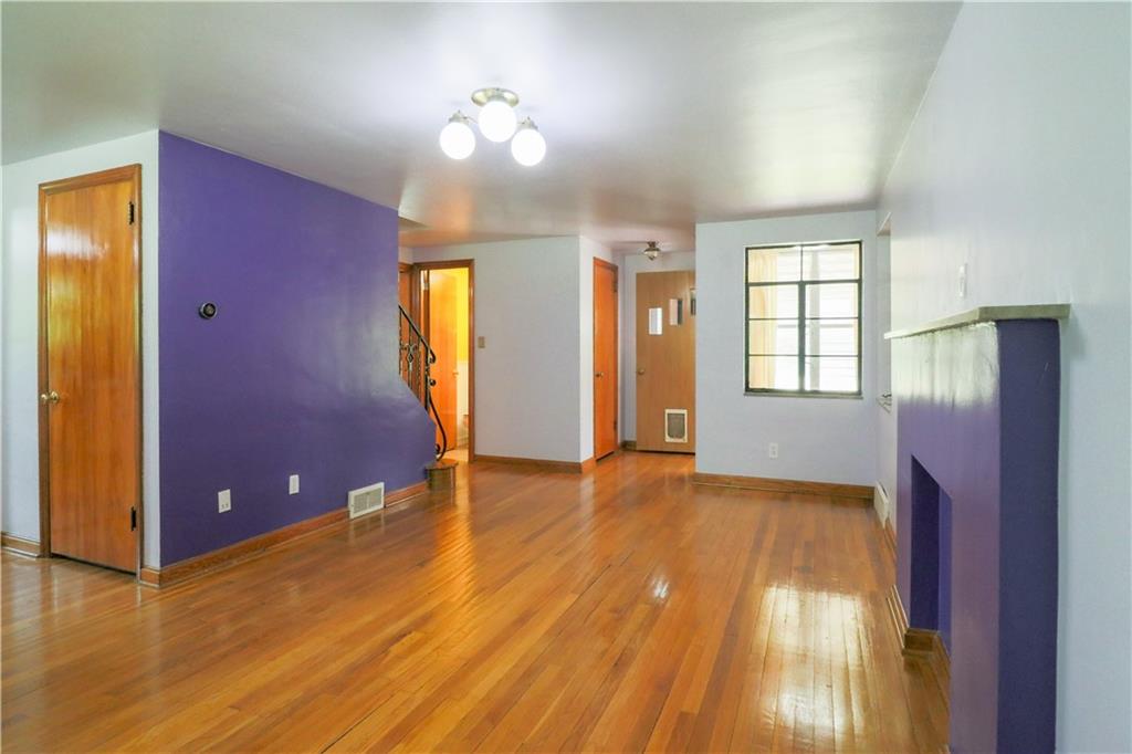 21 Wallace Road Pittsburgh, PA 15209 - Photo 5 of 39 Gallery Image 5