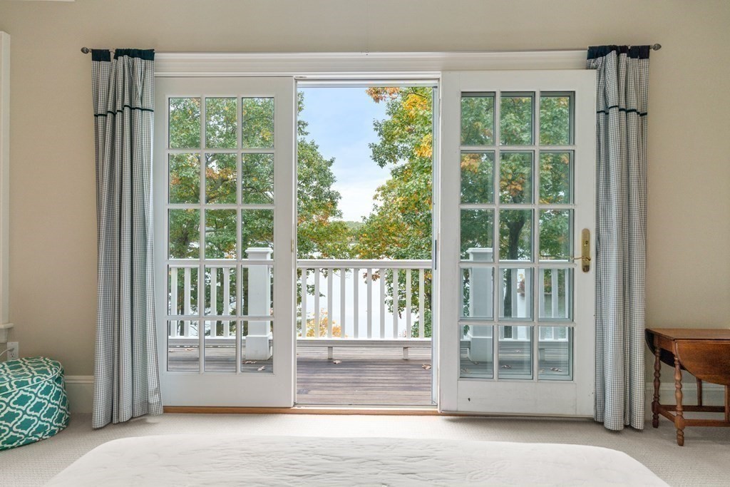 137 Forest Street Sherborn, MA 01770 - Photo 26 of 38