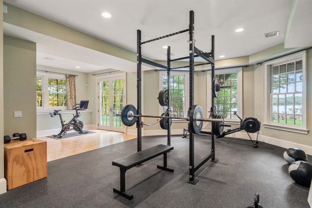 137 Forest Street Sherborn, MA 01770 - Photo 29 of 38