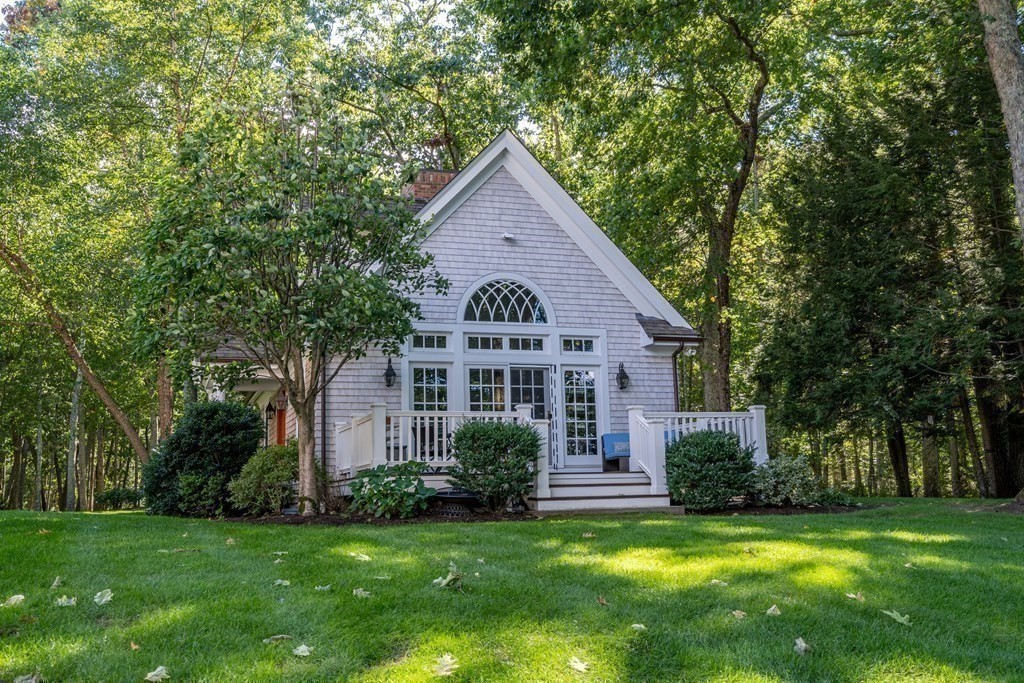 137 Forest Street Sherborn, MA 01770 - Photo 35 of 38