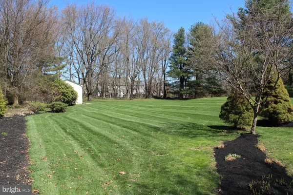 $759,900 | 6 Tiffany Drive, Perkasie, PA 18944