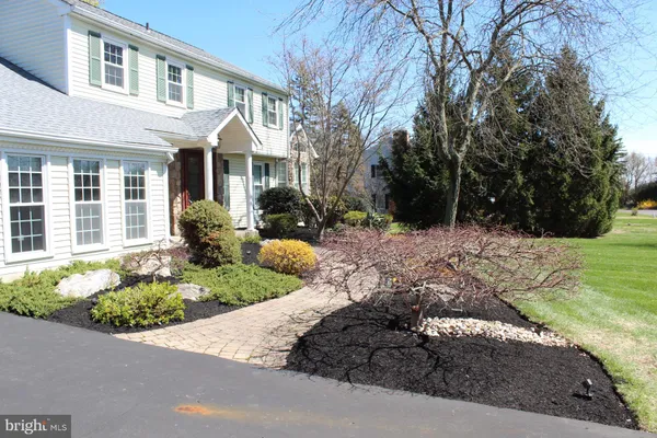 $759,900 | 6 Tiffany Drive, Perkasie, PA 18944