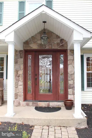 $759,900 | 6 Tiffany Drive, Perkasie, PA 18944