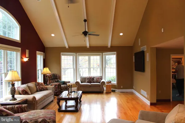 $759,900 | 6 Tiffany Drive, Perkasie, PA 18944