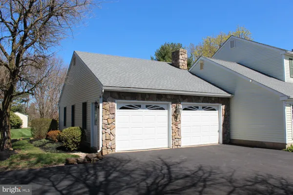 $759,900 | 6 Tiffany Drive, Perkasie, PA 18944