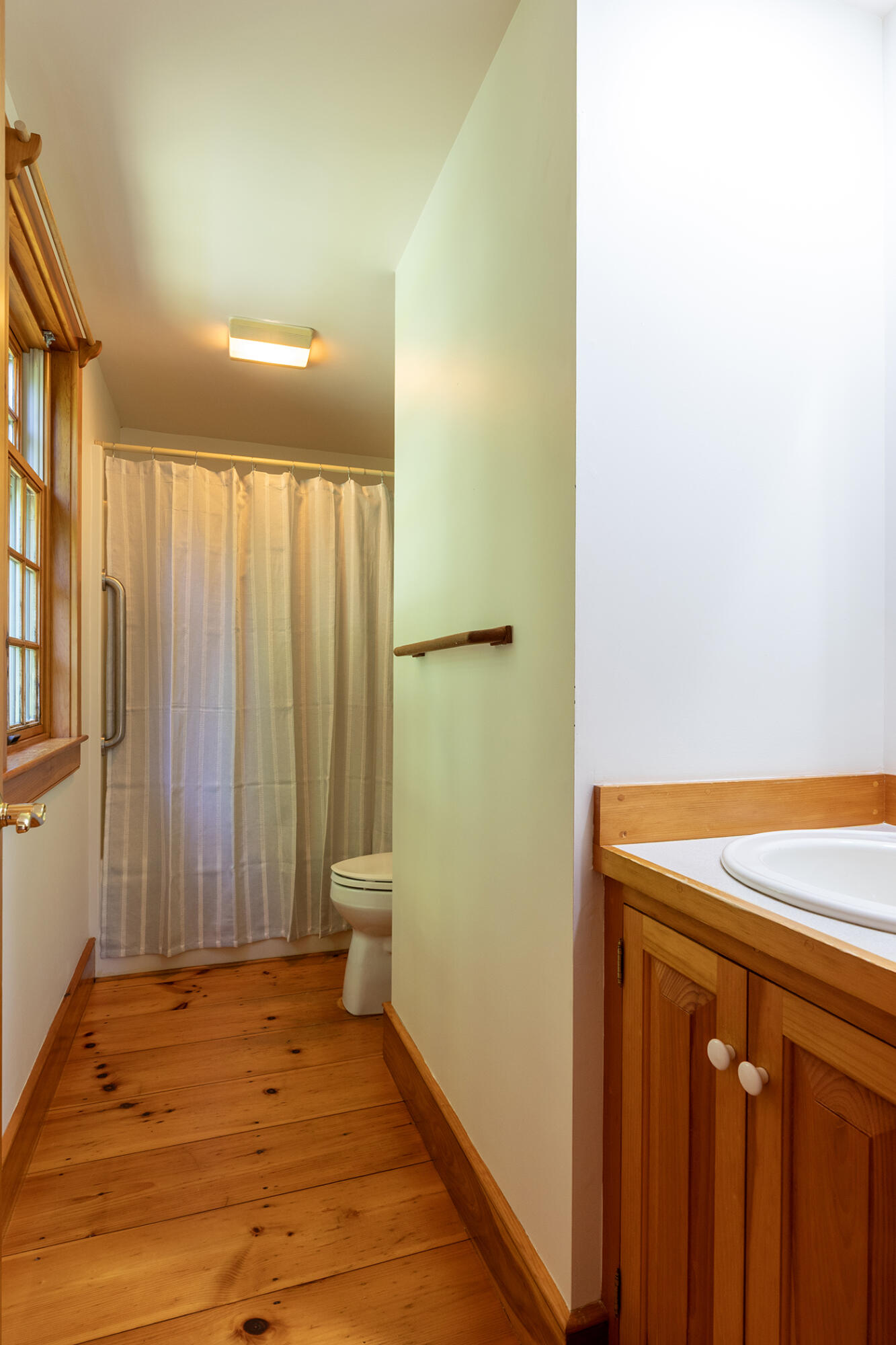 34 Curtis Avenue Camden, ME 04843 - Photo 17 of 45 IMG_0838