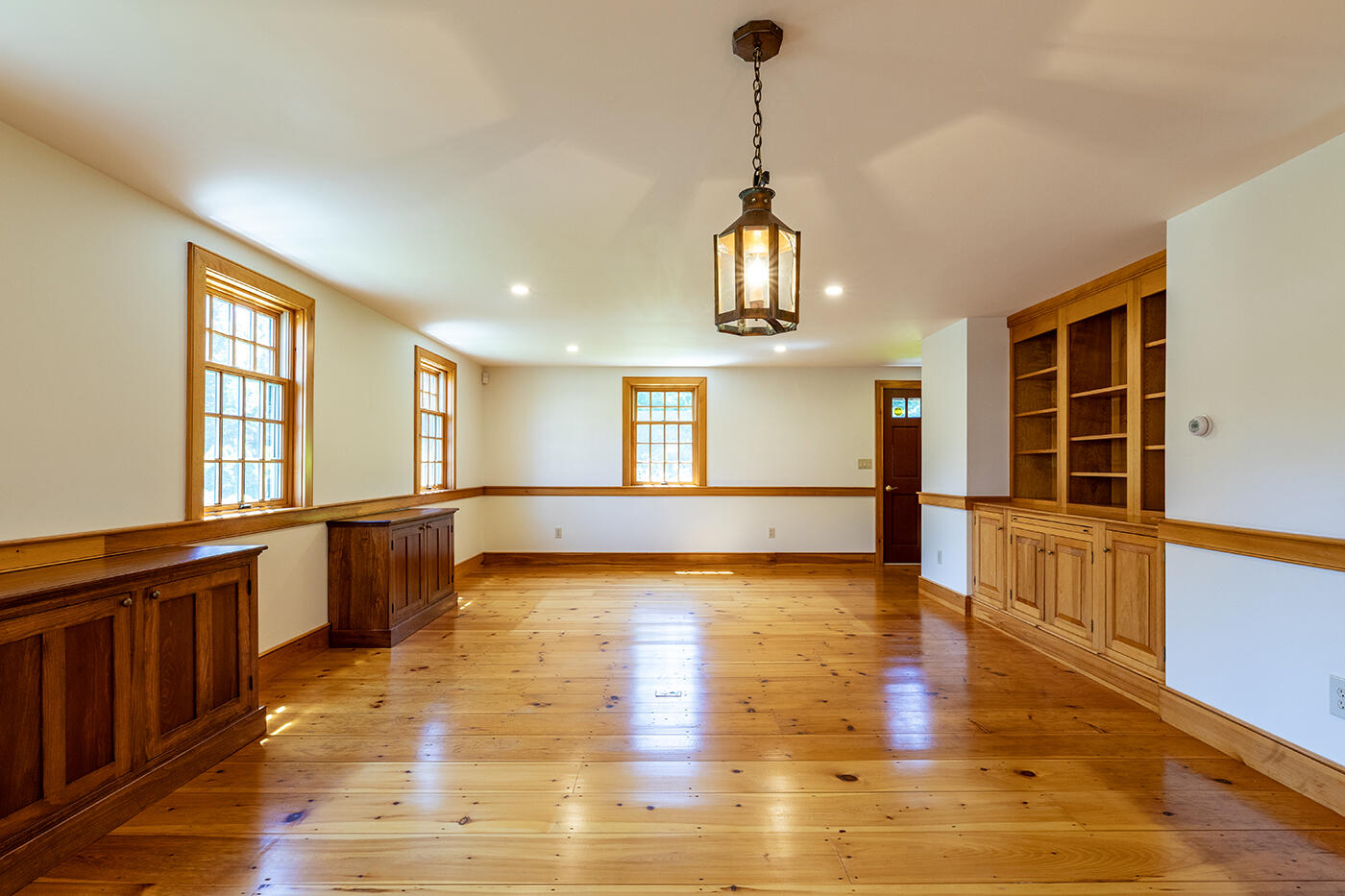 34 Curtis Avenue Camden, ME 04843 - Photo 8 of 45 IMG_0825