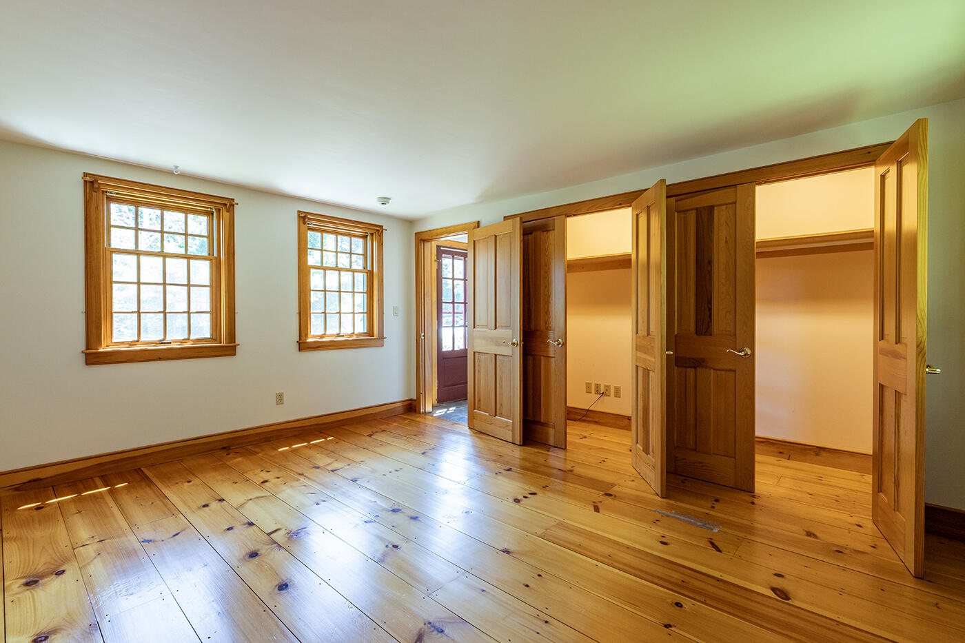 34 Curtis Avenue Camden, ME 04843 - Photo 10 of 45 IMG_0827