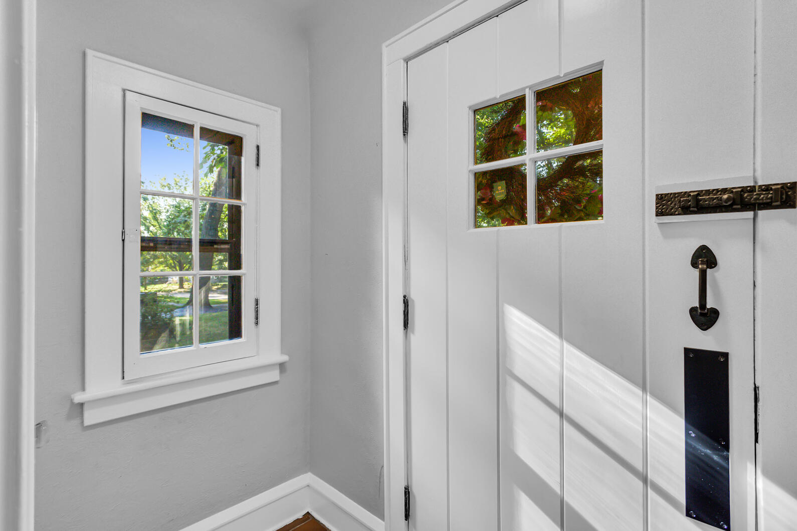 908 Brighton Road Jackson, MI 49203 - Photo 15 of 37 26-web-or-mls-0N0A3760