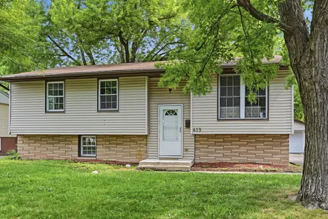 $235,000 | 419 East Maple Drive, Glenwood, IL 60425