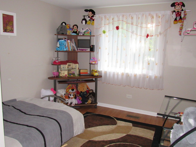 867 Oxford Place, Unit 112B Wheeling, IL 60090 - Photo 5 of 9