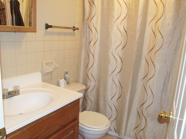 867 Oxford Place, Unit 112B Wheeling, IL 60090 - Photo 7 of 9