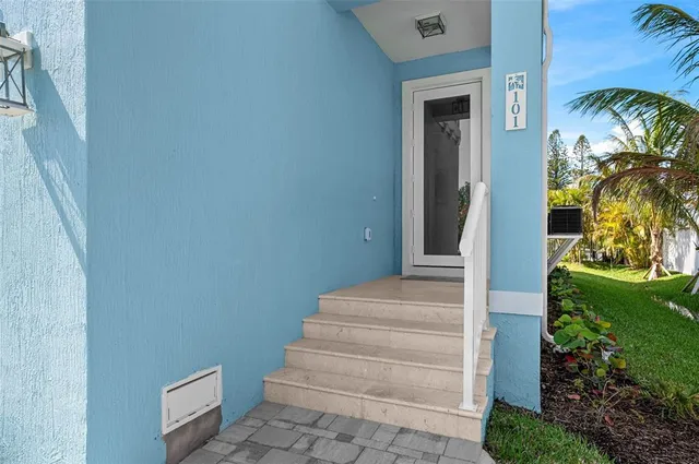 $1,499,999 | 107 Desota Street, Fort Pierce, FL 34949