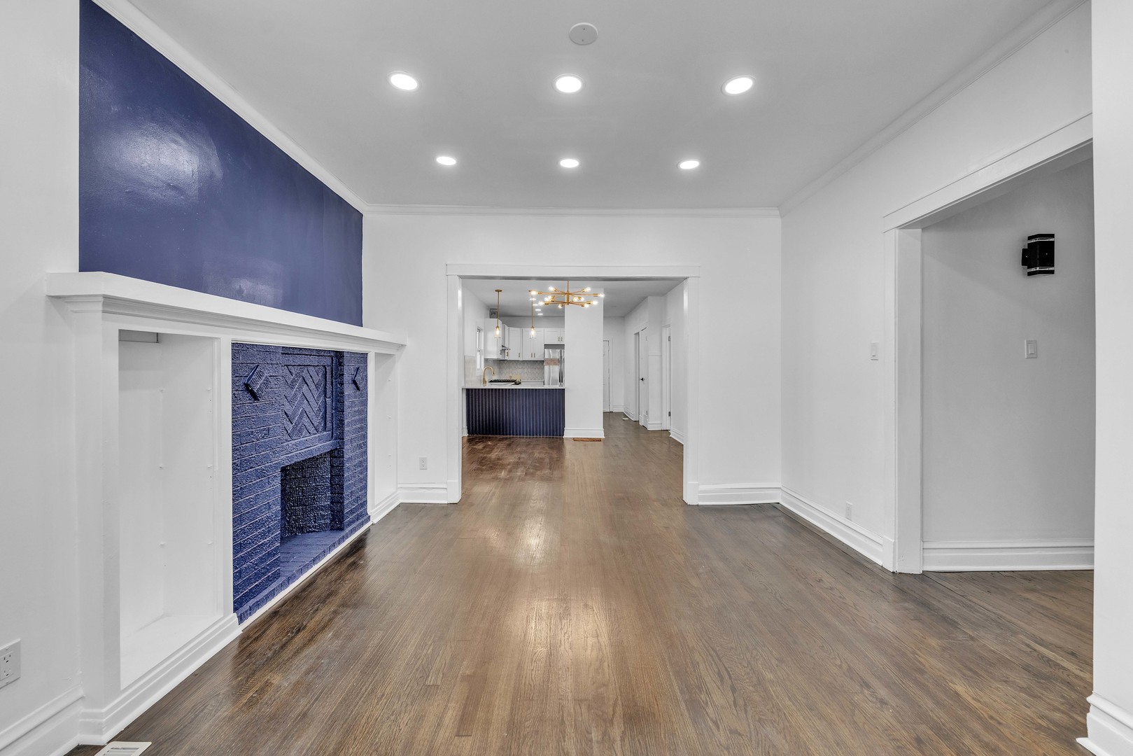 7835 South Laflin Street Chicago, IL 60620 - Photo 5 of 43