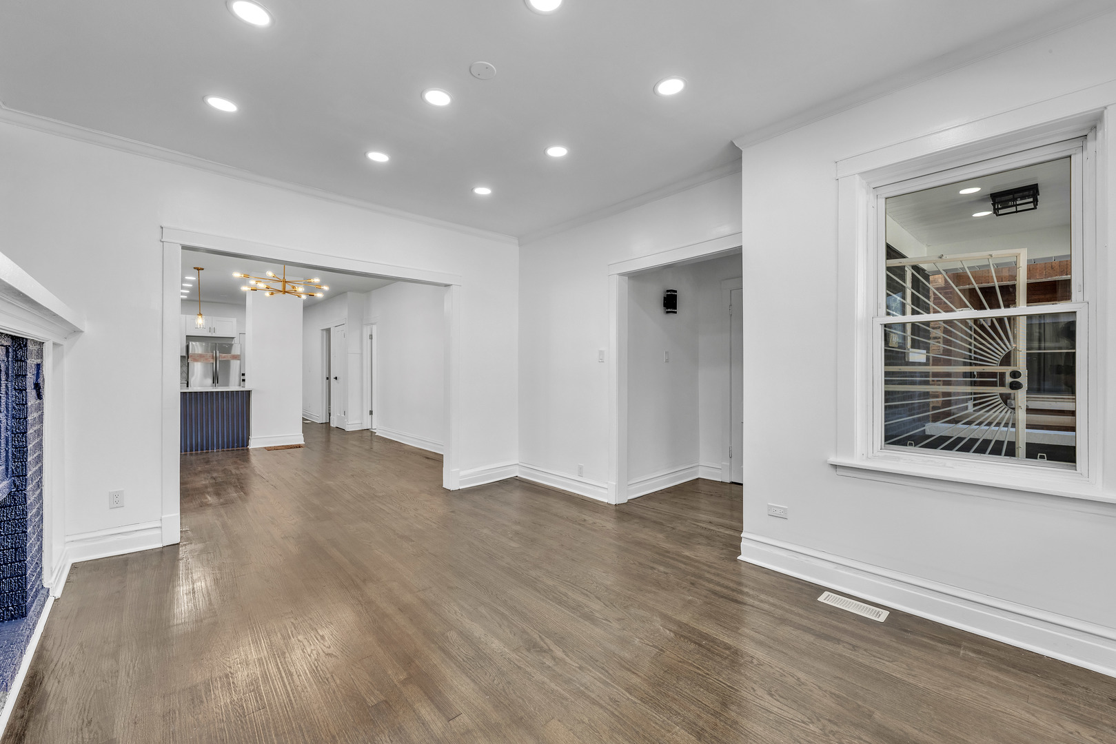 7835 South Laflin Street Chicago, IL 60620 - Photo 9 of 43