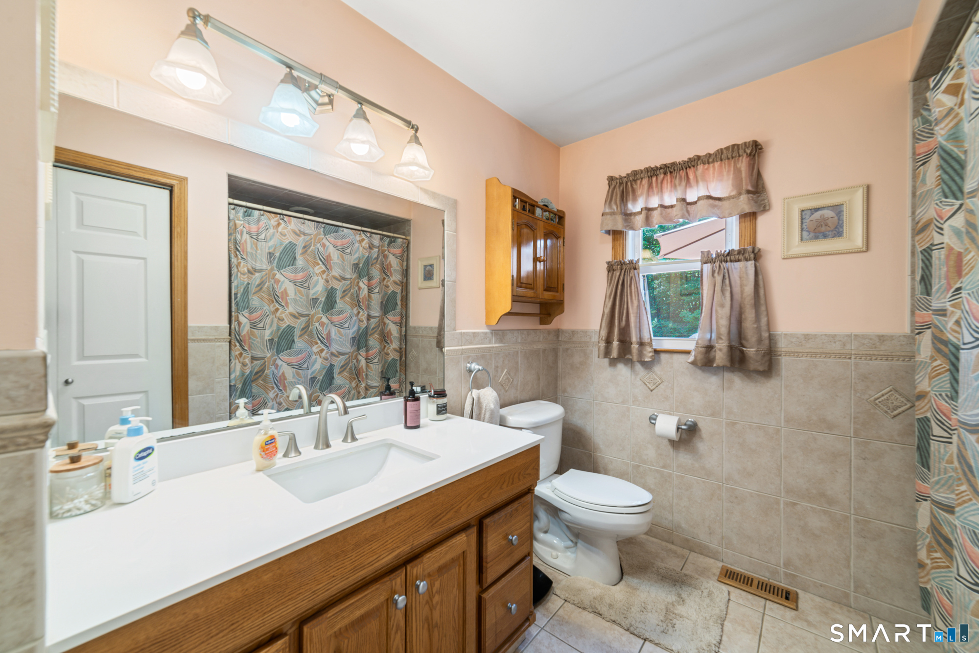 47 Colony Road Seymour, CT 06483 - Photo 15 of 28
