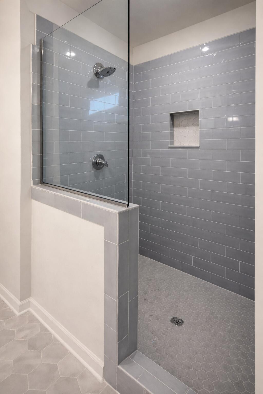 7560 Snow Line Lane, Unit 34 Ooltewah, TN 37363 - Photo 10 of 13 OWNERS SHOWER