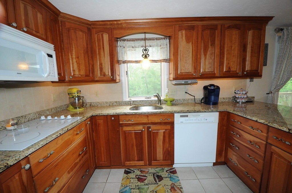 12 Cooke Road Plymouth, MA 02360 - Photo 6 of 30 Gallery Image 6