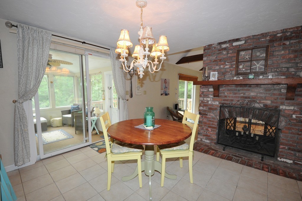 12 Cooke Road Plymouth, MA 02360 - Photo 7 of 30 Gallery Image 7