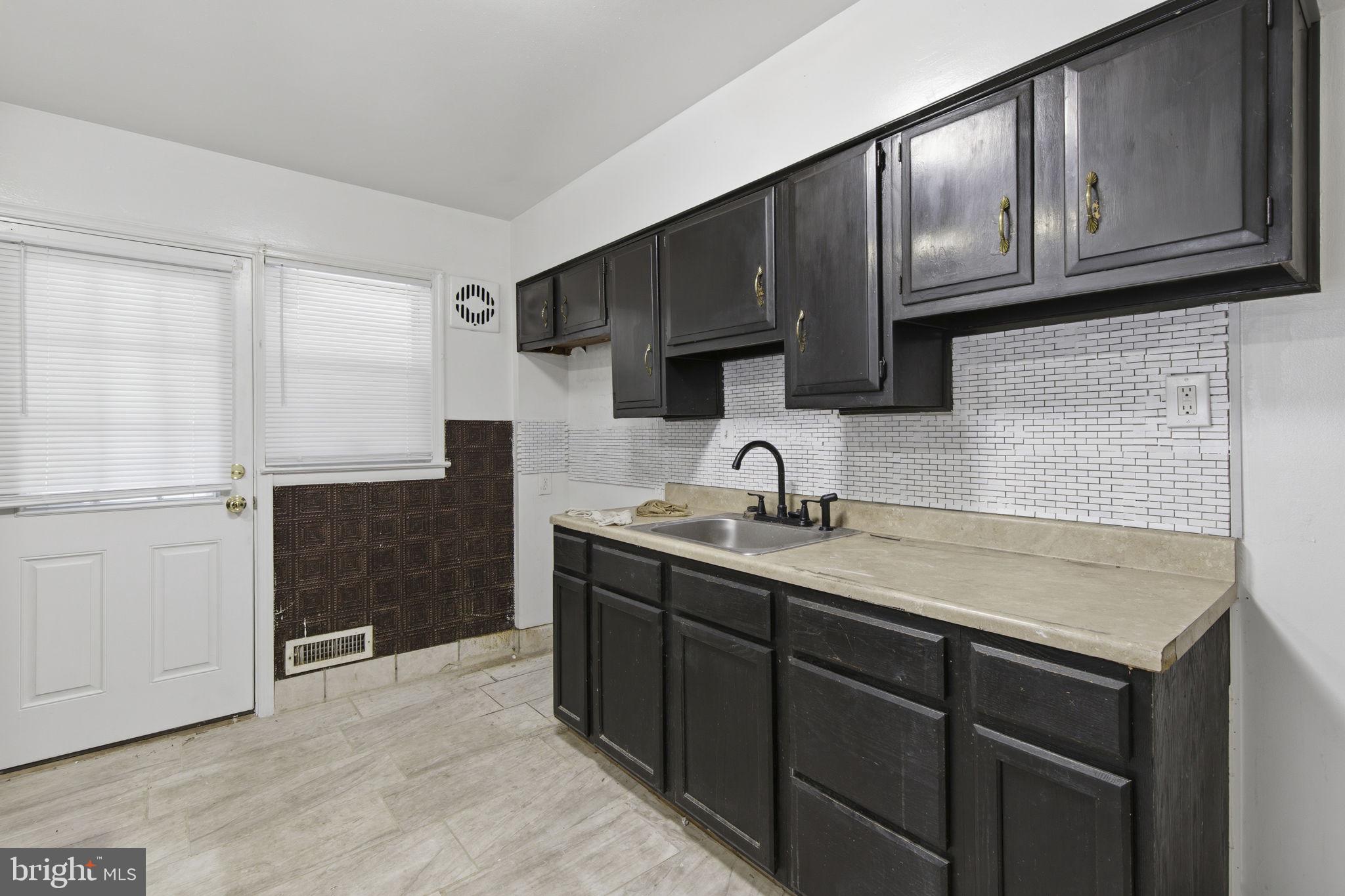 800 Reverdy Road Baltimore, MD 21212 - Photo 6 of 26