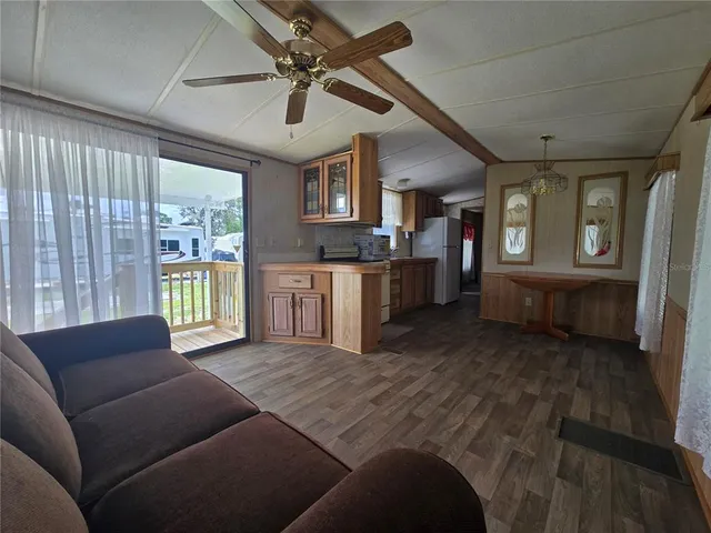 $850 | 4105 US Highway 27 South, Unit LOT 74, Sebring, FL 33870