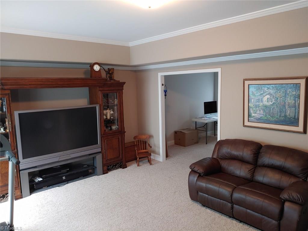 156 Mollie Road Harmony, NC 28634 - Photo 17 of 22 Gallery Image 17