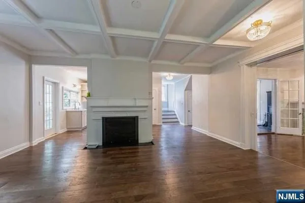 $8,800 | 92 Highwood Avenue, Tenafly, NJ 07670