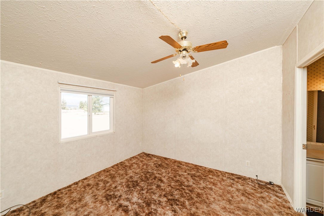 3662 Gila Road Golden Valley, AZ 86413 - Photo 16 of 46 Master Bedroom